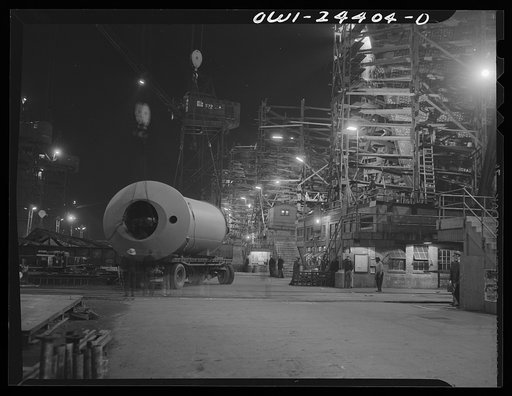 Untitled photo, possibly related to: Bethlehem-Fairfield shipyards, Baltimore, Maryland. Lifting a stack on a truck