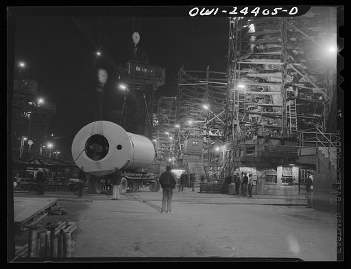 Bethlehem-Fairfield shipyards, Baltimore, Maryland. Lifting a stack on a truck