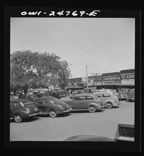 Untitled photo, possibly related to: San Augustine, Texas. Main street