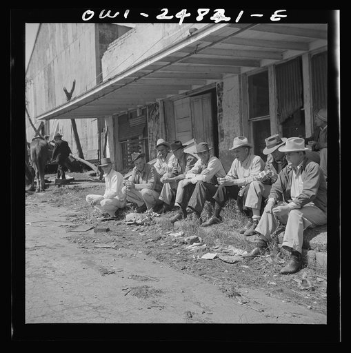 San Augustine, Texas. Waiting for the opening of the regular Monday afternoon livestock auction
