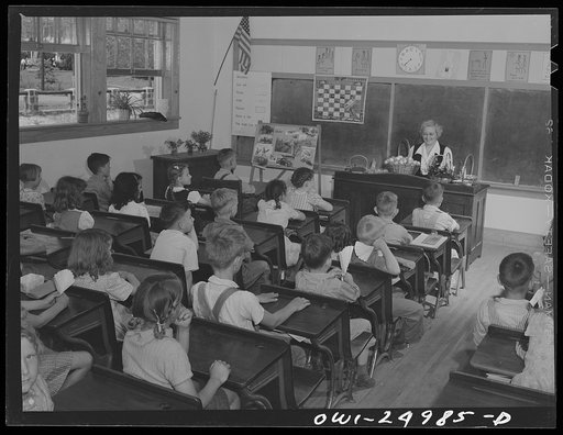 San Augustine, Texas. Room in the primary school