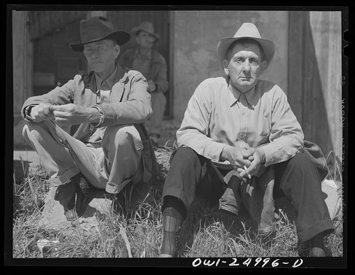 San Augustine, Texas. Waiting for the opening of the regular Monday afternoon livestock auction