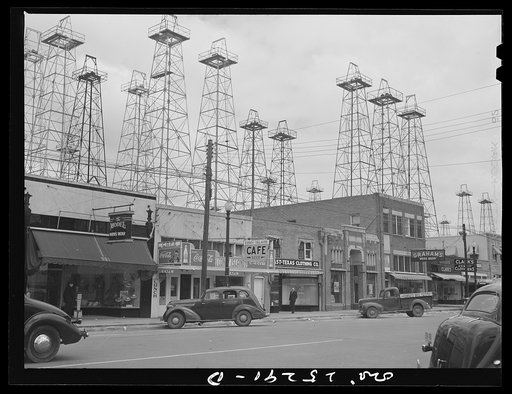 Kilgore, Texas. Oil wells