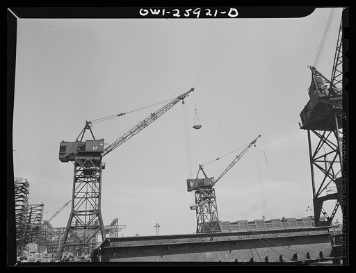 Bethlehem-Fairfield shipyards, Baltimore, Maryland. Cranes at the shipyard