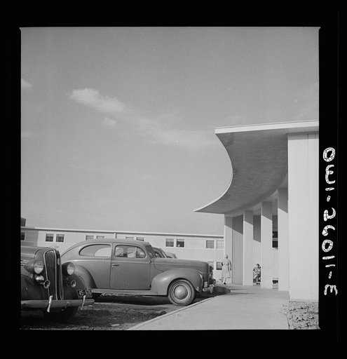Arlington, Virginia. Front entrance to Idaho Hall, Arlington Farms, a residence for women who work in the U.S. government for the duration of the war