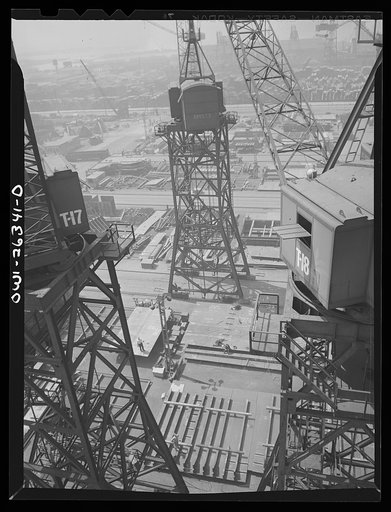 Bethlehem-Fairfield shipyards, Baltimore, Maryland. Fabricated cables and crane