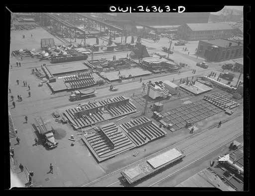 Bethlehem-Fairfield shipyards, Baltimore, Maryland. General view of the assembly