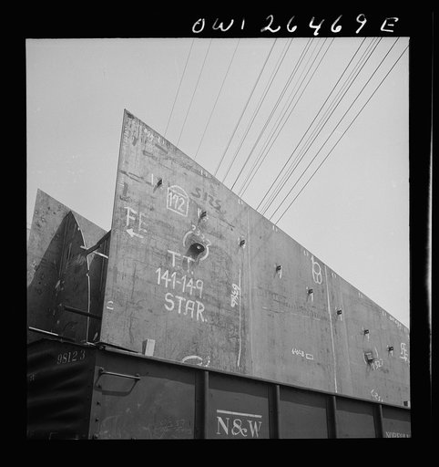 Bethlehem-Fairfield shipyards, Baltimore, Maryland. Starboard section of steel in a freight car