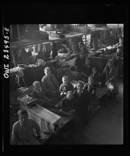 Teheran, Iran. Polish refugee families awaiting evacuation