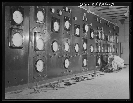 Freeport Sulphur Company, Hoskins Mound, Texas. Control room at a relay station for the flow of sulphur from the wells to the vats