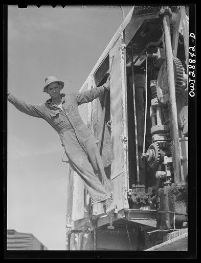 Freeport Sulphur Company, Hoskins Mound, Texas. Shovel operator