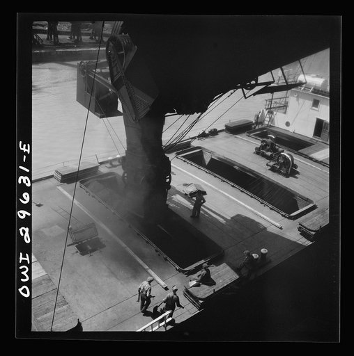 Sandusky, Ohio. Loading coal into a lake freighter at the Pennsylvania Railroad docks