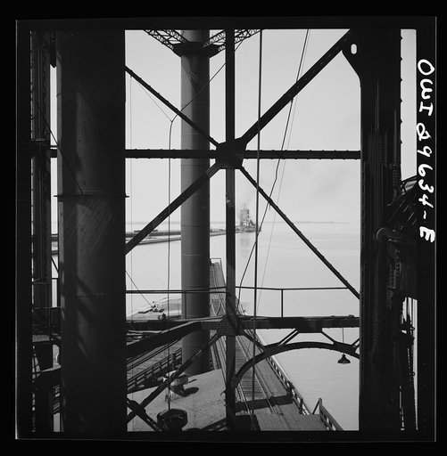 Sandusky, Ohio. Looking across from the Pennsylvania Railroad's No. 1 to No. 3 in the distance
