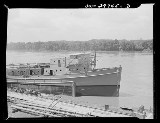 Point Pleasant, West Virginia. A partially-completed United States Army boat at the Marietta Manufacturing Company
