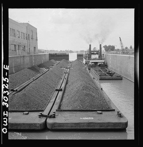 Gallipolis, Ohio. Water gates closing behind coal barges