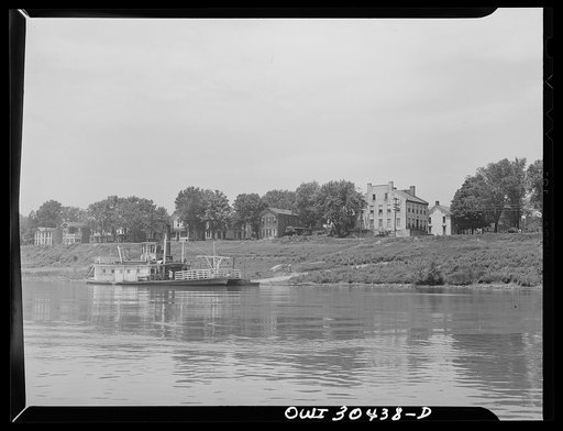River ferry at Gallipolis, Ohio