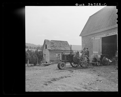 Fort Kent, Aroostook County, Maine. Spring potato planting on the French Acadian farm of Leonard Gagnon. Starting out for the potato field