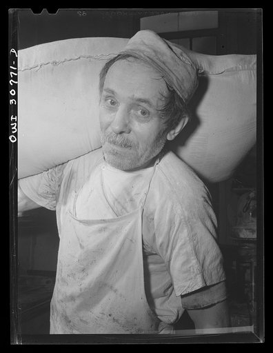 Pittsburgh, Pennsylvania. Bal Balchunas, a Lithuanian baker