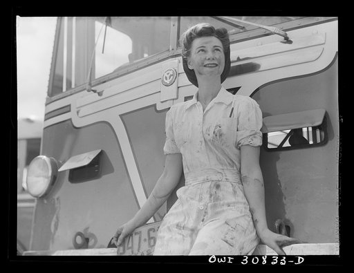 Beaumont, Texas. Mrs. Dorothy Mason, wife of a soldier. She is a mechanic for the city transit company