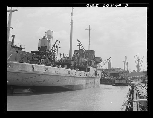 Beaumont, Texas. Tugboats under construction on the wet ways at the Pennsylvania shipyards