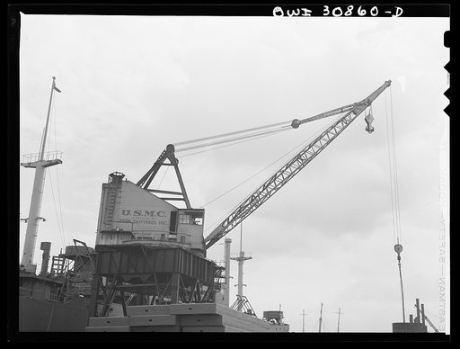 Beaumont, Texas. Giant boom used at the Pennsylvania shipyards