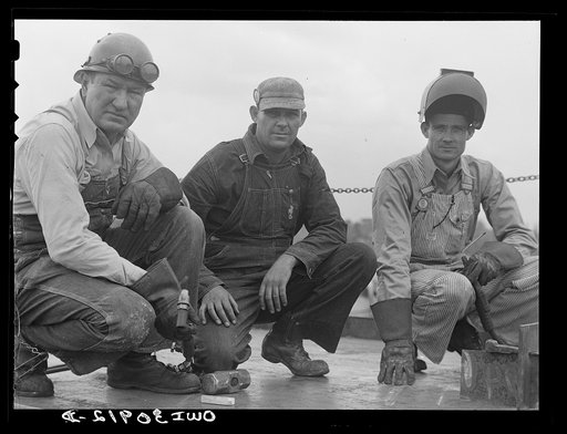 Beaumont, Texas. Workers at the Pennsylvania shipyards
