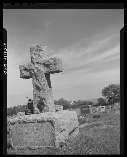 Gloucester, Massachusetts. Graveyard overlooking the sea
