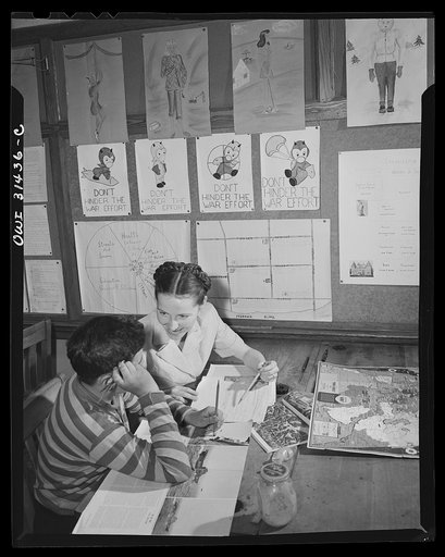 Schenectady, New York. Children at the Onieda School work in twos in this class in social studies to develop tolerance and to broaden their ways of thinking