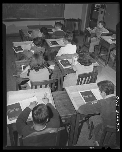 Schenectady, New York. A section of a blueprint reading class at the Onieda School