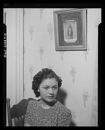 Gloucester, Massachusetts. Dorothy Vagos, daughter of Mr. and Mrs. Joseph Lopez. Her husband Macalo was born in Portugal and is a rigger in the Boston Navy yard