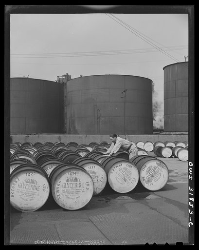 Untitled photo, possibly related to: Proctor [i.e. Procter] and Gamble Distributing Company, Cincinnati, Ohio. Drums of glycerine ready for shipment