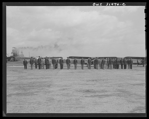 Bar Harbor, Maine. Civil Air Patrol base headquarters of coastal patrol no. 20. Personnel of the 20th submarine patrol at inspection