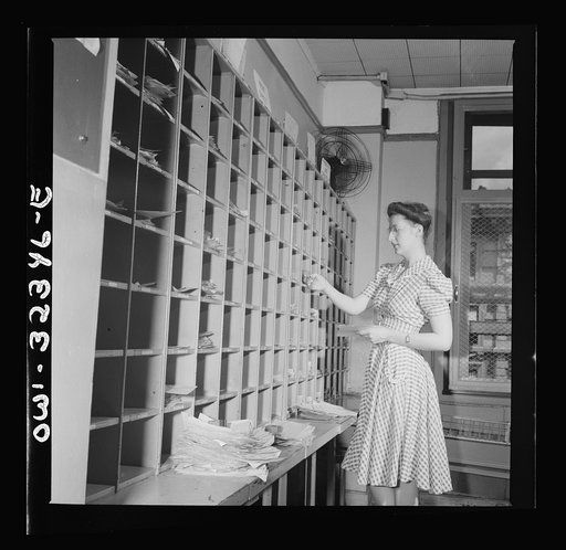 Washington, D.C. Miss Jane Anderson filling telegrams at the Western Union telegraph office