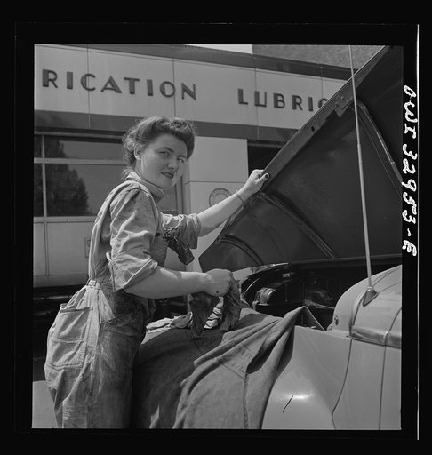 Philadelphia, Pennsylvania. Miss Frances Heisler, a garage attendant at one of the Atlantic Refining Company garages. She was formerly a clerk in the payroll department of the Curtis Publishing Company