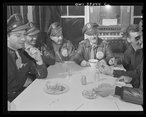 Bar Harbor, Maine. Civil Air Patrol base headquarters of coastal patrol no. 20. Flyers eating breakfast at 3:00 a.m. before taking off on dawn patrol