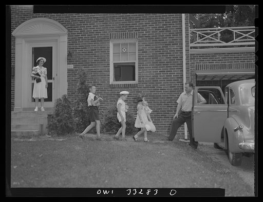 Untitled photo, possibly related to: Mr. and Mrs. Alfred Palmer and family