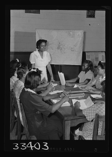 Charlotte Court House, Virginia. Central High School. Social science class