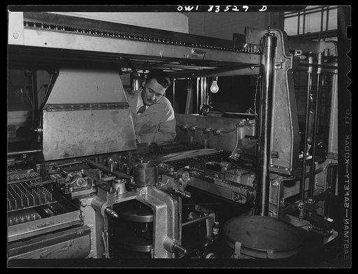 Parke, Davis and Company, manufacturing chemists, Detroit, Michigan. An automatic empty gelatin capsule machine