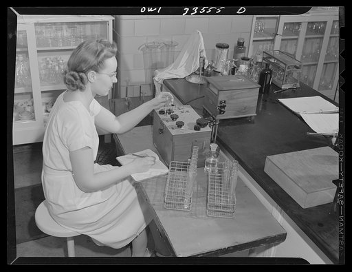 Parke, Davis and Company, manufacturing chemists, Detroit, Michigan. Chemical determination of vitamin B1