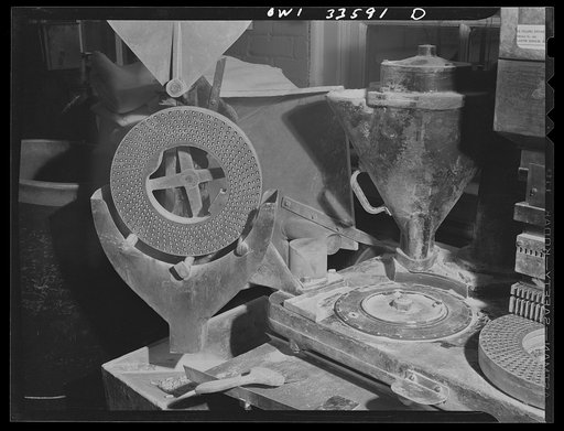 Parke, Davis and Company, manufacturing chemists, Detroit, Michigan. Capsule-filling machine