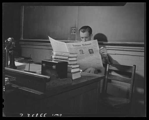 Schenectady, New York. The finished paper of the Nott Terrace High School, a prize-winner