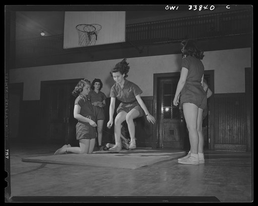 Schenectady, New York. Check tests at the Onieda School show the physical growth of the students during the school year