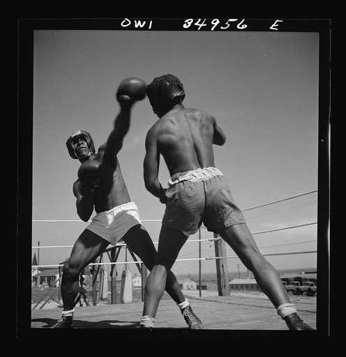 Daniel Field, Georgia. Air Service Command. A boxing match, part of the athletic program for all enlisted men