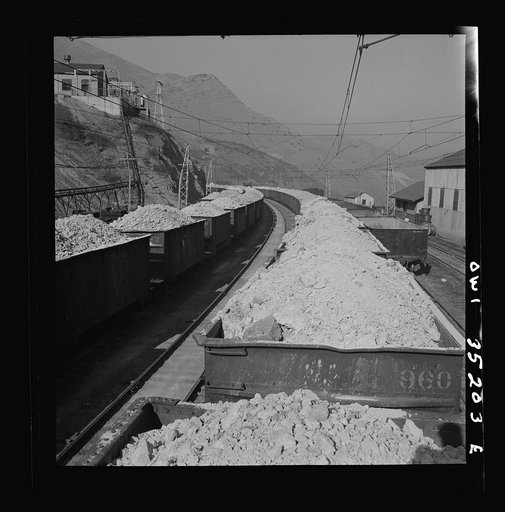 Bingham Canyon, Utah. Loads of ore from the Utah Copper Company open-pit workings at Carr Fork