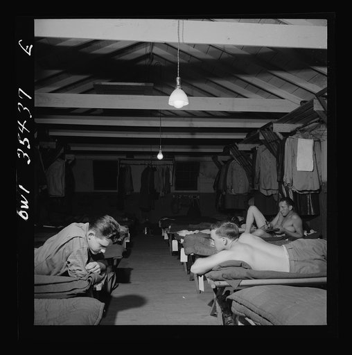 Greenville, South Carolina. Air Service Command. Enlisted men of the 25th service group relaxing in their barracks