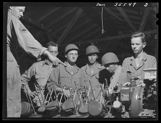 Greenville, South Carolina. Air Service Command. Instructor conducting a class in the Allison engine of the 35th service squadron engineering line