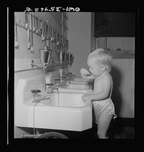 Middle River, near Baltimore, Maryland. Kindergarten, housing project for Glenn L. Martin aircraft workers