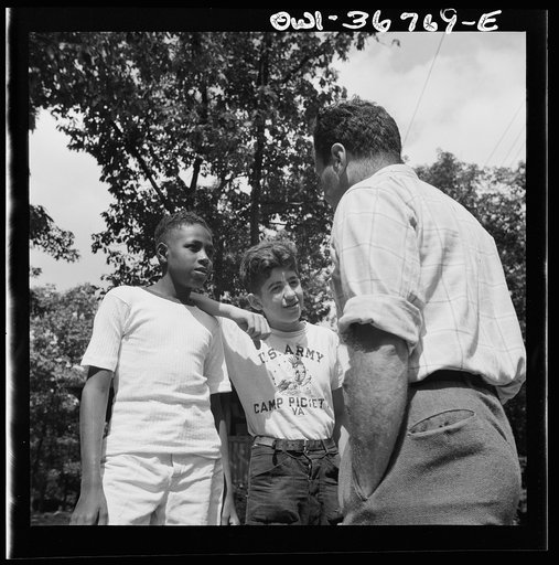 Southfields, New York. Interracial activities at camp Nathan Hale, where children are aided by the Methodist Camp Service. Instructions being given to the campers by Milton Reiner, program director