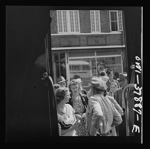 A Greyhound bus trip from Louisville, Kentucky, to Memphis, Tennessee, and the terminals