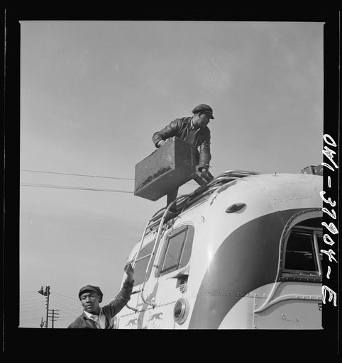 A Greyhound bus trip from Louisville, Kentucky, to Memphis, Tennessee, and the terminals. Loading a bus that carries baggage on the top. Chattanooga
